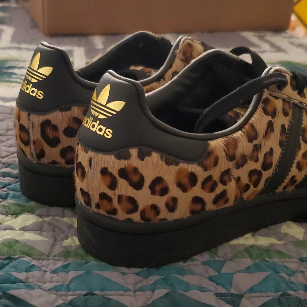 adidas gazelle silver green womens Adidas Superstar Junior Leo Gold